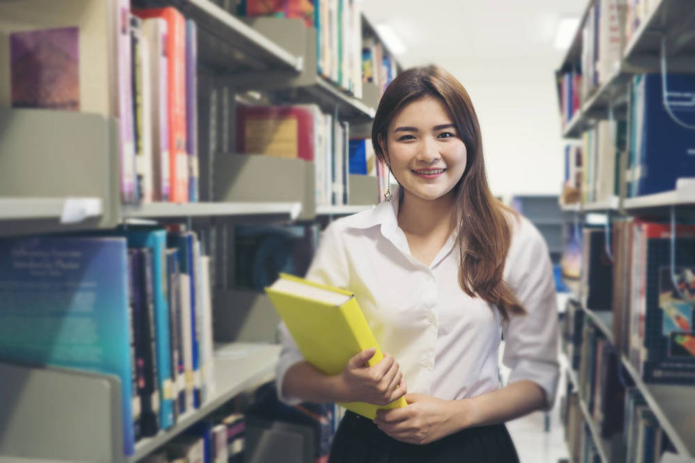 女孩子学什么(技术)好呢？